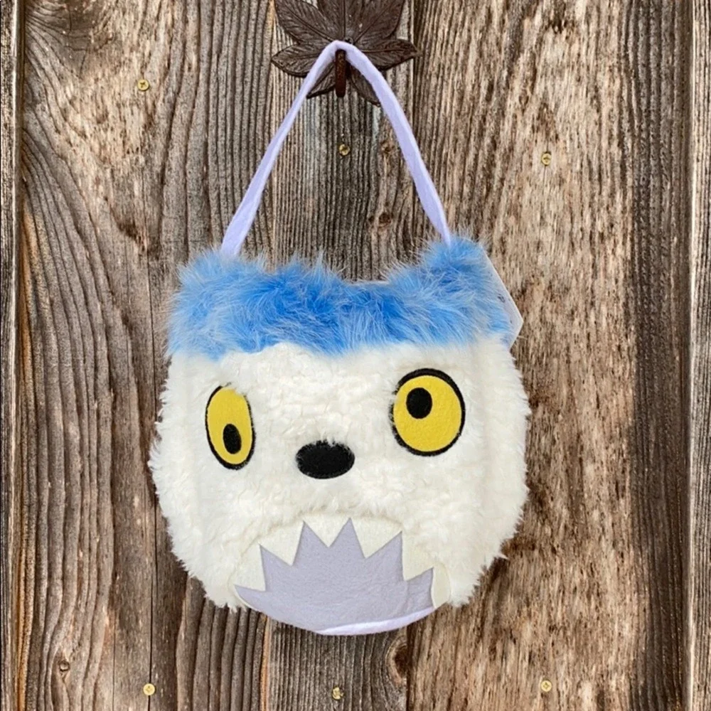 NEW Pottery Barn Kids Halloween Abominable Snowman Treat Bag Yeti Plush Bucket